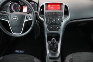 Opel Astra J Sedan 1.4 Turbo ECOTEC 140KM 2016 Opel Astra 1.4 T, Salon Polska, Serwis ASO, GAZ, zdjęcie 11