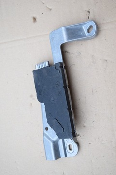 MERCEDES W211 W219 WZMACNIACZ ANTENOWY ANTENA