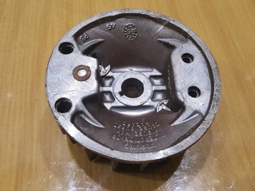 STIHL FS 36 МАГНИТНОЕ КОЛЕСО