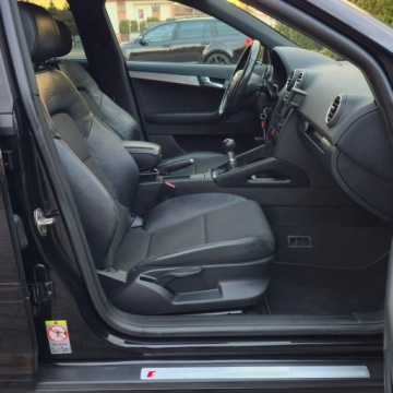 Audi A3 8P Hatchback 3d 2.0 TDI PD 170KM 2006 Audi A3 Sportback 2.0 TDI DPF S line Sportpaket, zdjęcie 23