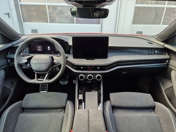 Skoda Superb IV Liftback 2.0 TSI 204KM 2025 Skoda Superb Sportline 2.0 TSI 204KM Auto z placu, zdjęcie 21