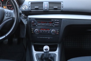 BMW Seria 1 E81/E87 2010 BMW 1 116i, Salon Polska, Klima, Klimatronic, zdjęcie 11