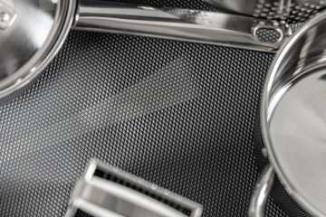 Mata antypoślizgowa do szuflad kolor biały GTV 5m