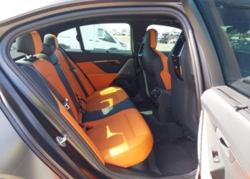 BMW Seria 5 G90-91 2025 BMW M5 BMW M5 4.4 Hybryda 585KM, zdjęcie 9