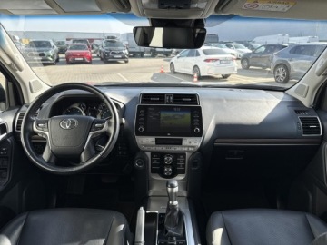 Toyota Land Cruiser VII Terenowy 5d 2.8 D-4D 204KM 2022 Toyota Land Cruiser LC 2.8 D-4D Invincible VII (20, zdjęcie 9