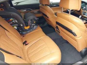 BMW 2022 BMW Seria 7 2022r, 750I, XDrive, 4.4L 4.4 Benzyna 523KM, zdjęcie 11