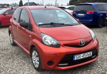 Toyota Aygo I Hatchback 5d Facelifting 1.0 VVT-i 68KM 2012 Toyota Aygo Niski przebieg Polski salon Benzyna 68KM, zdjęcie 7