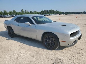 Dodge Challenger III 2023 Dodge Challenger Dodge Challenger SXT, od ubezpieczalni 3.6 Benzyna 303KM, zdjęcie 2