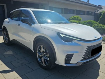 Lexus LBX 1.5 Hybrid 136KM 2025 Od ręki - Elegant 1.5 Hybrid 136KM | Podgrzewane fotele!, zdjęcie 2