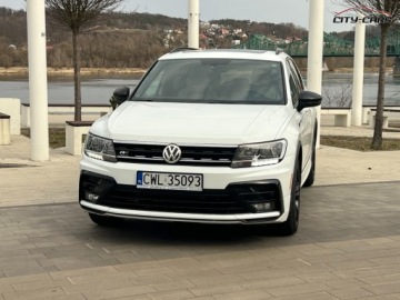 Volkswagen Tiguan II 2019 Volkswagen Tiguan R-line 7 Osobowy Benzyna 2.0 - 203KM Automat Servis, zdjęcie 7