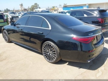 Mercedes Klasa S W223/V223 2021 Mercedes-Benz Klasa S 580 4matic 2021 4.0 Benzyna 496KM, zdjęcie 2