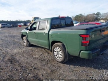 Nissan 2022 Nissan Frontier Sv 2022 3.8 Benzyna 310KM, zdjęcie 3