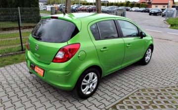 Opel Corsa D Hatchback 5d Facelifting 1.4 87KM 2013 Opel Corsa 1.4 i Tapiercka czesciowo skorzana Klima 1 rok gwarancji, zdjęcie 4