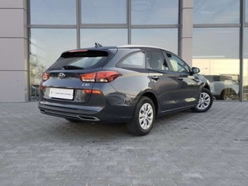 Hyundai i30 III Wagon Facelifting 1.0 T-GDI 120KM 2022 Hyundai i30 1.0 T-GDI MODERN , Salon PL, FV 23 Benzyna 120KM, zdjęcie 6