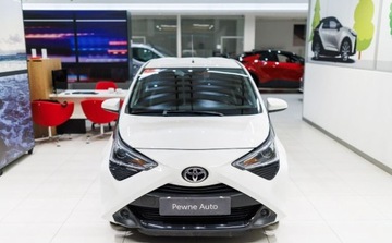 Toyota Aygo II Hatchback 3d Facelifting 1.0 VVT-i 72KM 2019 Toyota Aygo 1.0 VVT-i X-play Benzyna 72KM, zdjęcie 1