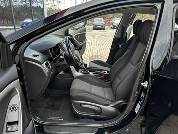 Hyundai i30 II Hatchback 3d Facelifting 1.4 MPI 100KM 2016 Hyundai i30 Klima, Bluetooth, LED, zdjęcie 9