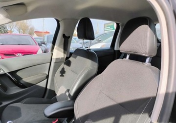 Citroen C3 II 2014 Citroen C3 2014r, 1.2 Benzyna. Lekko uszkodzony tyl. Jezdzi. 1.2 Benzyna, zdjęcie 7