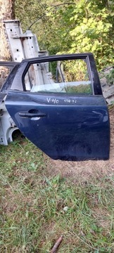 DRZWI PRAWE TYŁ VOLVO V40 II 498-46 W KOLOR