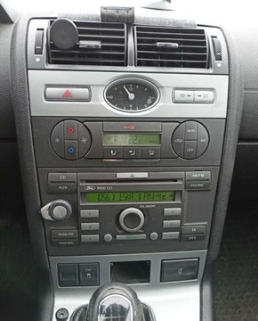 Ford Mondeo III Kombi 2.0 TDCi 130KM 2007 Ford Mondeo Ford Mondeo 2.0 Diesel 130KM, zdjęcie 9