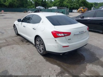 Maserati Ghibli III 2015 Maserati Ghibli S Q4 2015 3.0l 3.0 Benzyna 404KM, zdjęcie 3