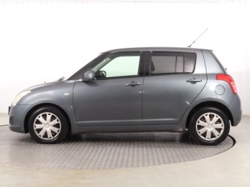 Suzuki Swift IV 2009 Suzuki Swift 1.3, 4X4, Klima, Klimatronic, zdjęcie 2