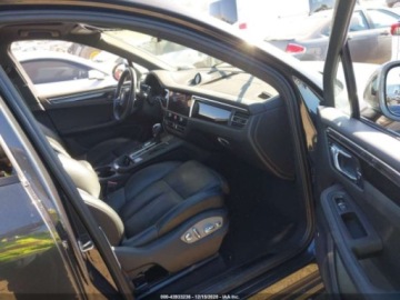 Porsche Macan 2024 Porsche Macan T 2024 2.0 Benzyna 261KM, zdjęcie 10