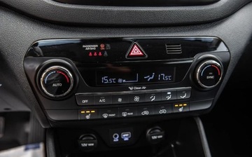 Hyundai Tucson III SUV 1.6 GDI 132KM 2016 Hyundai Tucson 1.6gdi 132KM Mega Kolor Ledy Navi Climatron Full Serwis Gwa, zdjęcie 18