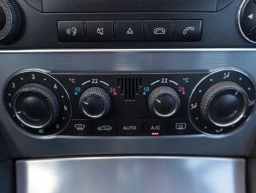 Mercedes Klasa C W203 Kombi T203 2.5 V6 (C 230) 204KM 2005 Mercedes C C 230 , Navi, Xenon, Klima, zdjęcie 12