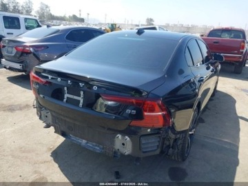 Volvo S60 III 2024 Volvo S60 B5 PLUS DARK THEME 2024, od ubezpieczalni 2.0 Benzyna 247KM, zdjęcie 4