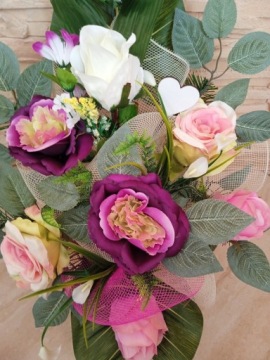 букет на могилу ваза могила стробоскоп роза букет