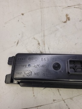 РОЗЕТКА ПРИГОРИТЕЛЯ AUX AUDI A3 8P LIFT 8P0863284