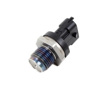 ДАТЧИК ДАВЛЕНИЯ ТОПЛИВА НА РЕЙСЕ ВПРЫСКА CR