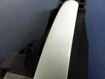 AUDI TT 8J KLIKA PŘEDNÍ LEVÝ 8J0837885 LY9C