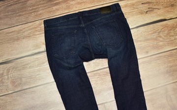 74 ## HUGO BOSS ## MĘSKIE SPODNIE JEANSY 38/32