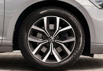 Volkswagen Passat B8 Variant Facelifting 1.5 TSI EVO 150KM 2022 Volkswagen Passat Matrix-LED Kamera Czujniki Travel Assist FVAT23 Sal, zdjęcie 5