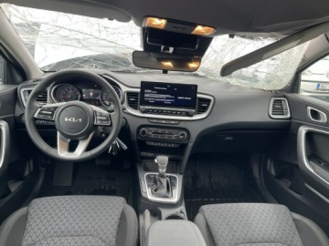 Kia Ceed III Kombi Facelifting 1.5 T-GDI 140KM 2025 Kia Cee'd Automat mHEV Podgrzewanie Kamera, zdjęcie 9