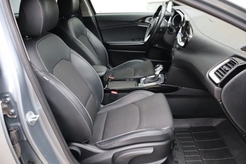 Kia Ceed III Hatchback 1.6 CRDi SCR 136KM 2019 Kia Ceed 1.6 CRDi, Automat, Skóra, Navi, Klima, zdjęcie 8