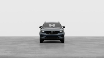 Volvo XC40 Crossover Facelifting 2.0 B3 163KM 2026 Volvo XC 40 Plus Dark B3 Mild Hybrid Benzyna, zdjęcie 2