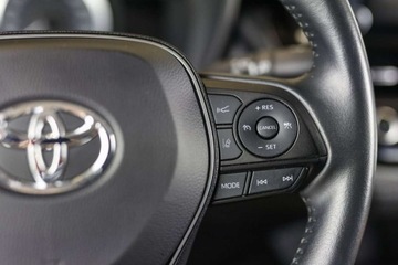 Toyota Corolla XII Sedan 1.8 Hybrid 122KM 2022 Toyota Corolla 1.8 Hybrid Comfort LPG 1.8 BenzynaLPG 122KM, zdjęcie 12