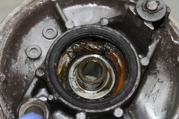 HONDA CM 125 REBEL szczęki hamulcowe