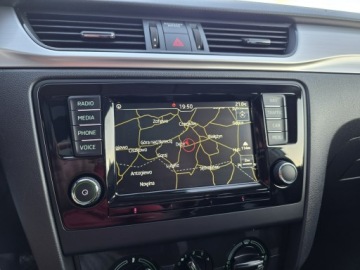Skoda Rapid II Liftback Facelifting 1.0 TSI 110KM 2018 Škoda RAPID Skoda RAPID duża PANORAMA /110km/, zdjęcie 24