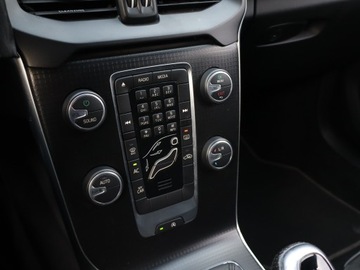 Volvo S40 II 2019 Volvo V40 2.0 T3, Salon Polska, Serwis ASO, Skóra, zdjęcie 18