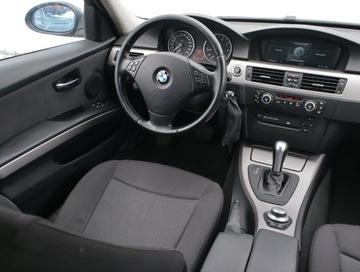 BMW Seria 3 E90-91-92-93 Touring E91 2.0 320i 150KM 2007 BMW 3 320 i, Automat, Navi, Klima, Klimatronic, zdjęcie 6