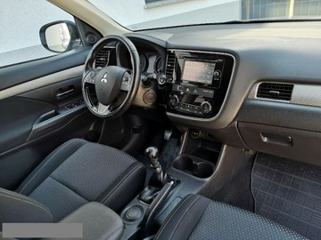 Mitsubishi Outlander III 2016 Mitsubishi Outlander 2.2 DID 150KM # Serwis #, zdjęcie 18