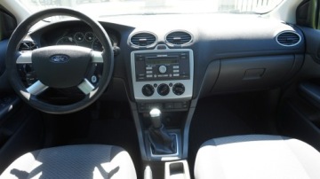 Ford Focus II Hatchback 5d 1.4 Duratec 80KM 2006 Ford Focus zarejestrowany, ubezpieczony. Gwarancja, zdjęcie 10