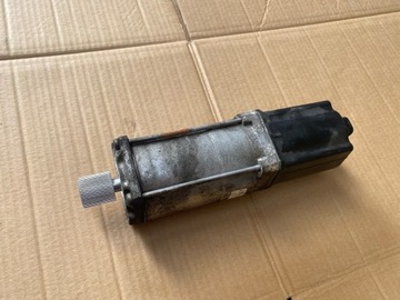 SILNICZEK MAGLOWNICY PRZEKŁADNI BMW F20 F30 F32 EU