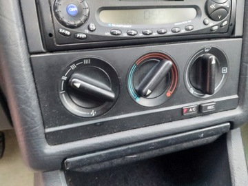 Audi 80 B4 Sedan 1.9 TDI 90KM 1993 AUDI 80 (8C2, B4) 1.9 TDI 90 KM Klimatyzacja ABS, zdjęcie 16