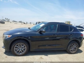 Alfa Romeo Stelvio 2022 Alfa Romeo Stelvio 2022r., 2.0L 2.0 Benzyna 280KM, zdjęcie 5