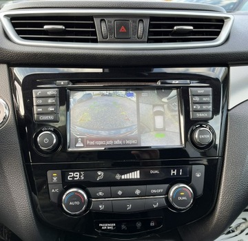 Nissan Qashqai II Crossover Facelifting 1.6 DiG-T 163KM 2018 Nissan Qashqai 1.6Turbo/ Panorama /Kamera 360/Navi, zdjęcie 16