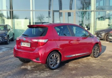 Toyota Yaris III Hatchback 5d Facelifting Hybrid 100KM 2017 Toyota Yaris Hybrid 2017 1.5 100KM Automat 35.967km Salon PL Bezwyp 1wl, zdjęcie 2